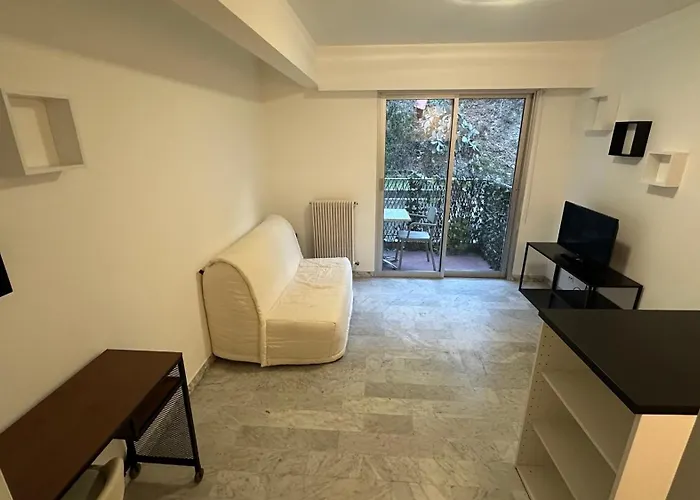 25m2 דירה *